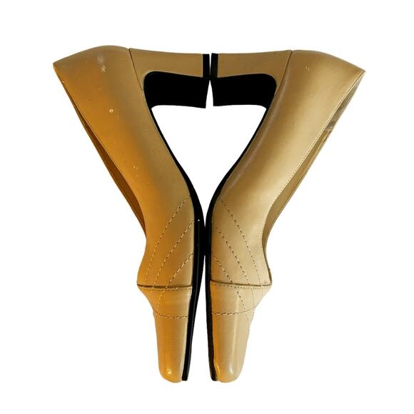 Ashley Taylor VINTAGE Nude Square Toe Pumps Womens Size 7 - Picture 7 of 11